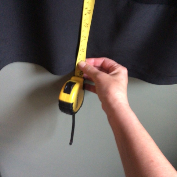 Olsen Black Top with Silk Panels Sz 6/S - Picture 4 of 9